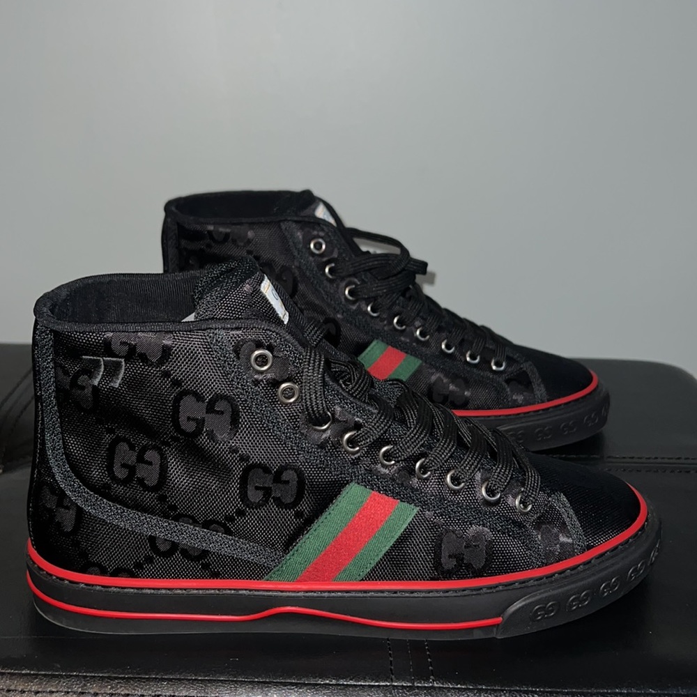 Gucci shoes